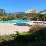 Blue Relax - Turismo Rurale Alojamento de Acomodação e Pequeno-almoço Torpè